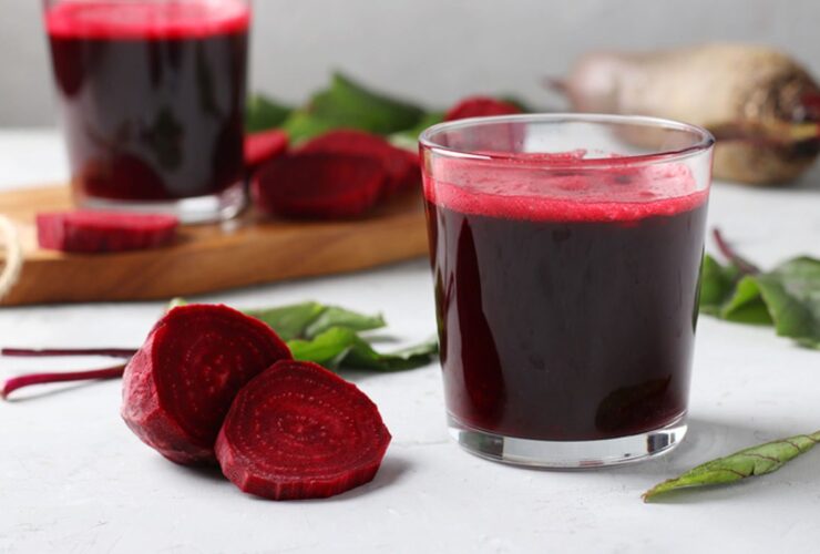 با 13 نوشیدنی مفید برای مقابله با کم خونی آشنا