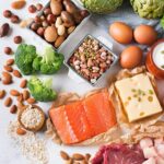 رژیم غذایی مناسب چه ویژگی هایی دارد؟ مصرف زیاد پروتئین