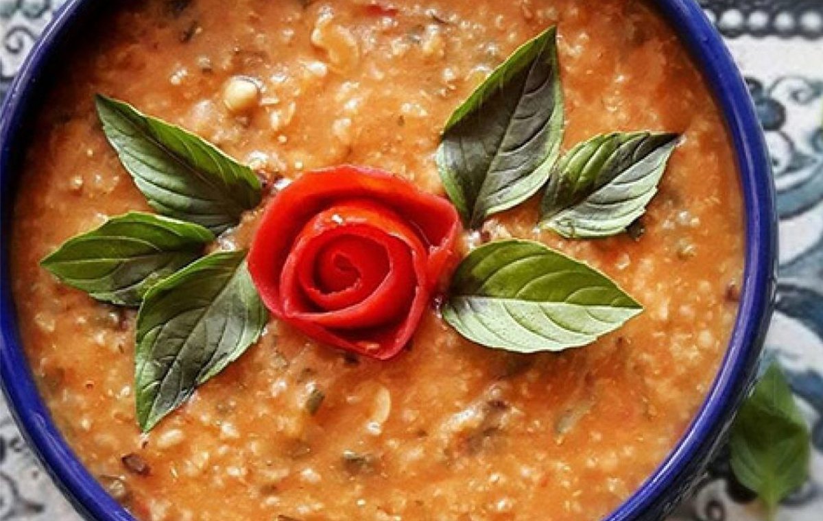 طرز تهیه آش گوجه تهران