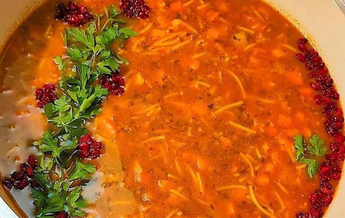 طرز تهیه سوپ رشته با لپه