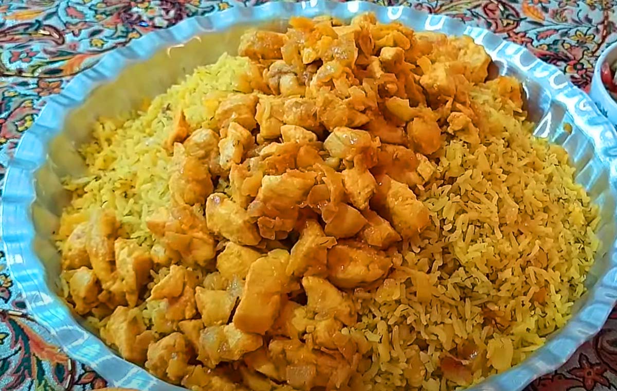 کاسه مرغ و لوبیا