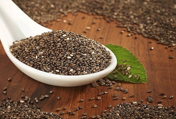 دانه چیا برای چه کسانی مضر است؟ بهترین زمان