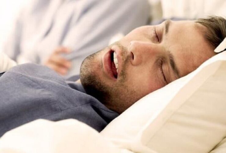 راه های ساده برای جلوگیری از خروپف 11 راه های ساده برای جلوگیری از خروپف