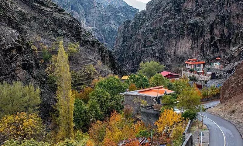 سه روستای باشکوه در قلب تهران؛ رندان به واریش