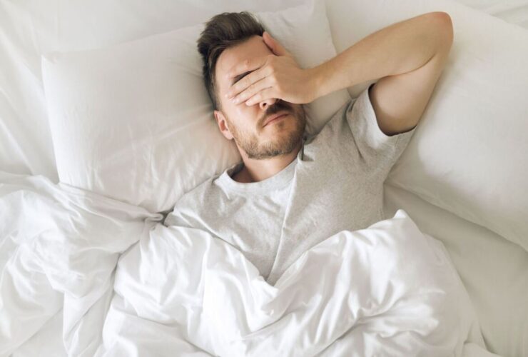 چرا صبح ها احساس خستگی می کنیم؟