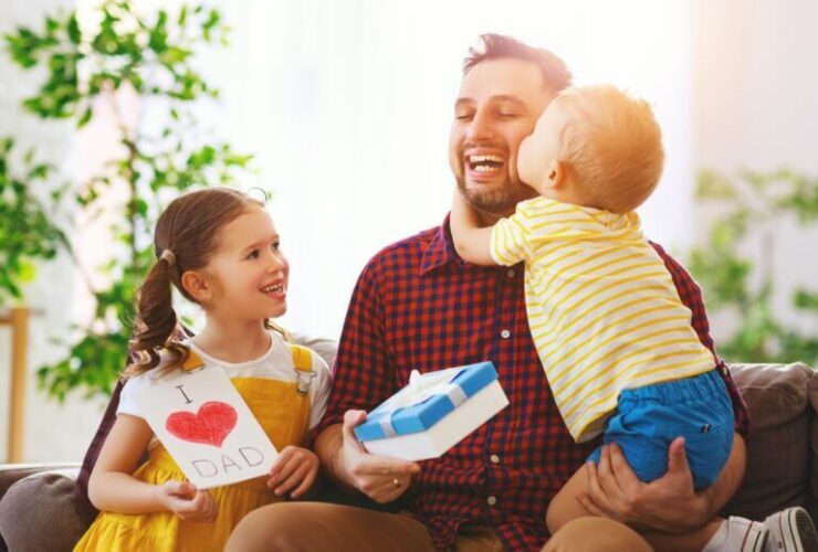 طبق تقویم 1403 کدام شنبه روز پدر است؟