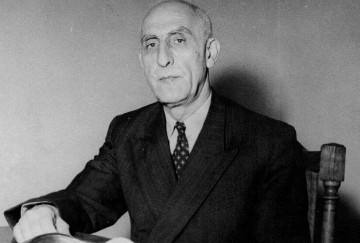 منشا کودتای 28 مرداد و درگیری با مصدق و فاطمی