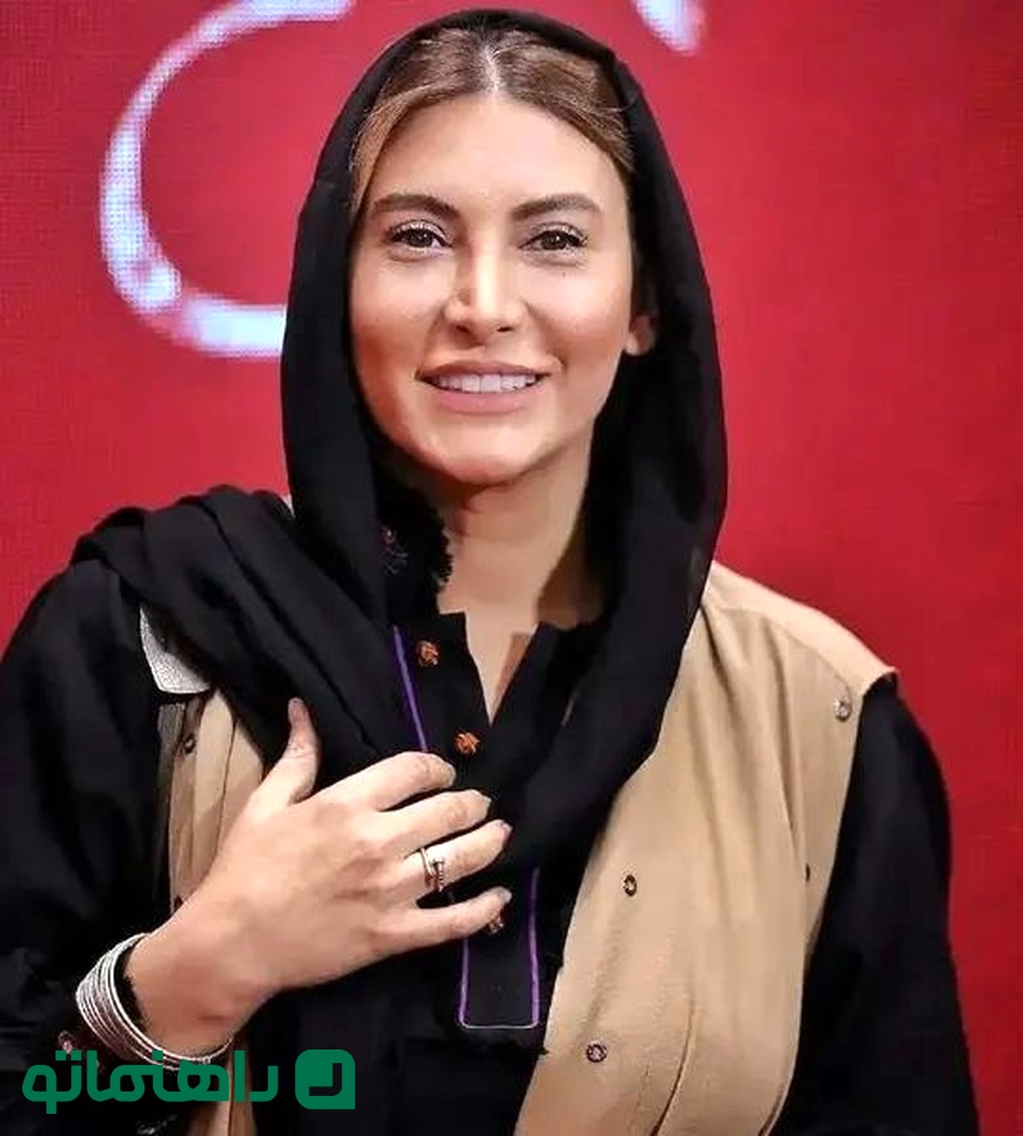 بیوگرافی Fariba Naderi ؛ برنده سیمورگ کریستال بهترین بازیکن