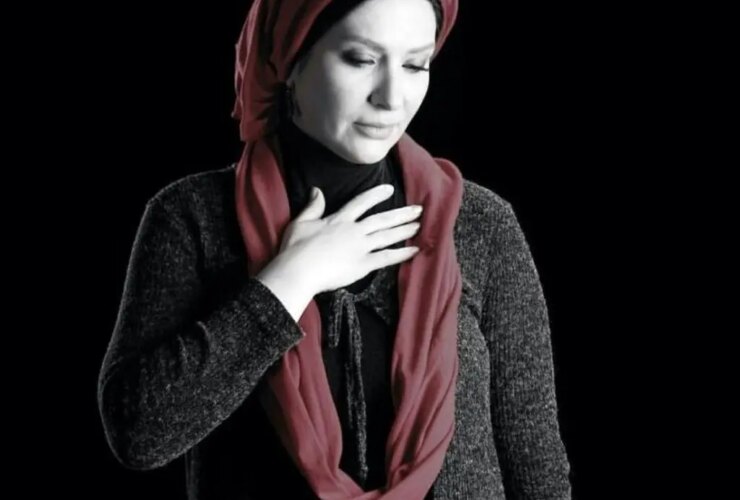 زندگینامه بازیگر زن Sagar Saint Farah Pahlavi