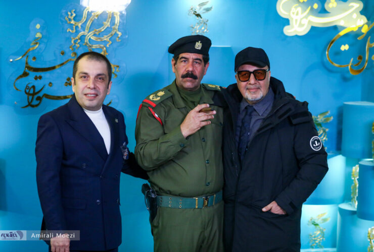 کمدی جشنواره فجر باستان و صدها نفر از روزنامه های