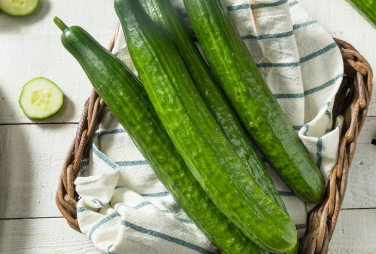 بهترین میوه برای جلوگیری از بوی بد دهان ؛ دلیل