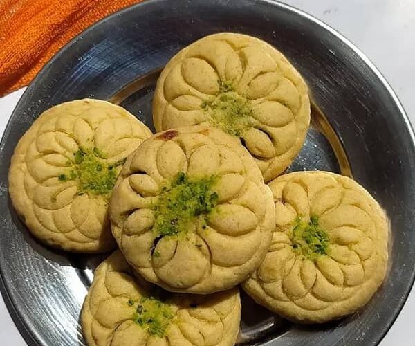 نحوه تهیه تاریخ خوشمزه و خوشمزه برای ماه رمضان