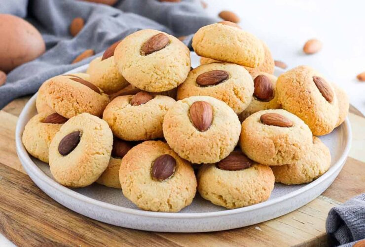 چگونه بادام درست کنیم ؛ کیک ترکی خوشمزه و شیک