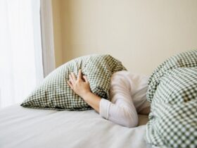 یک عامل بی خوابی مهم