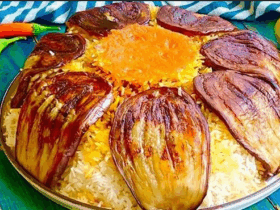 مخلوط خوشمزه و خوشمزه بادمجان