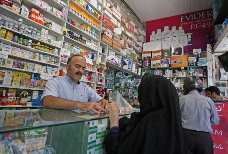 پرداخت بیش از 2 میلیارد تقاضای داروخانه تا پایان سال