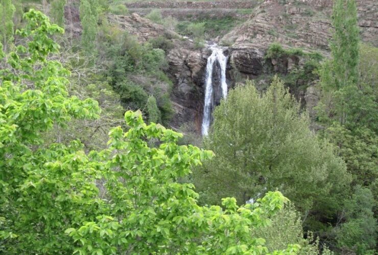 آبشار Swaton Lavasan ؛ هدف منحصر به فرد برای طبیعت
