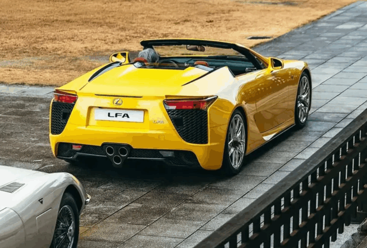 تصاویر جواهرات سرگردان در دنیای سوپراسپرت ها: عنکبوت Lexus LFA 18 تصاویر جواهرات سرگردان در دنیای سوپراسپرت ها: عنکبوت Lexus LFA