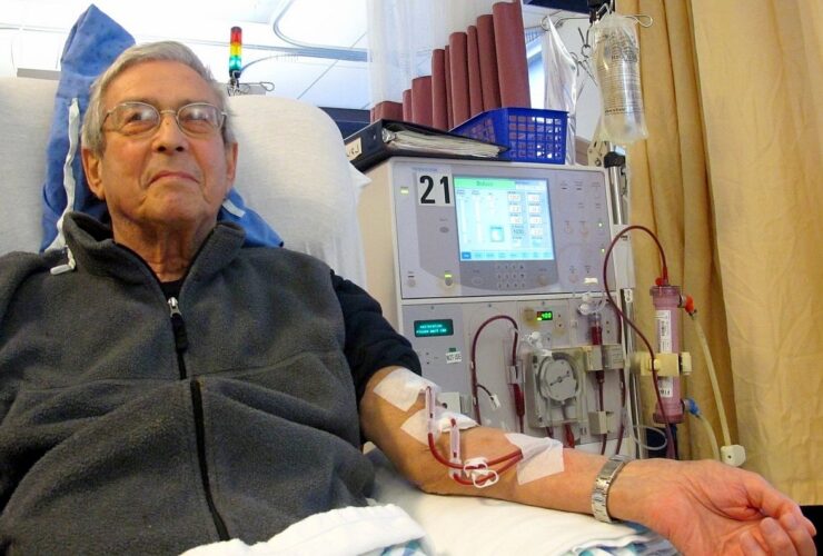 چرا برخی از افراد دیالیز را انجام می دهند؟ 21 bato-adv