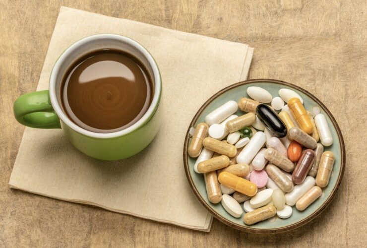 کدام داروها را نباید با قهوه مصرف کرد؟ 28 کدام داروها را نباید با قهوه مصرف کرد؟