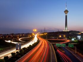 از تافالی تا حافظ در روز دوشنبه ، 6 مه ؛ دوش از مسجد به ما آمد ...