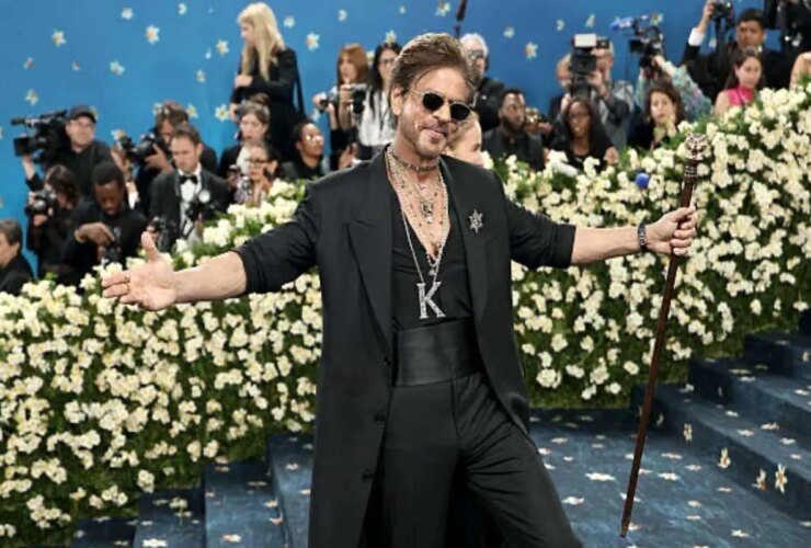 برای دیدن اولین حضور شاهرخ خان در مراسم مت گالا 25 برای دیدن اولین حضور شاهرخ خان در مراسم مت گالا