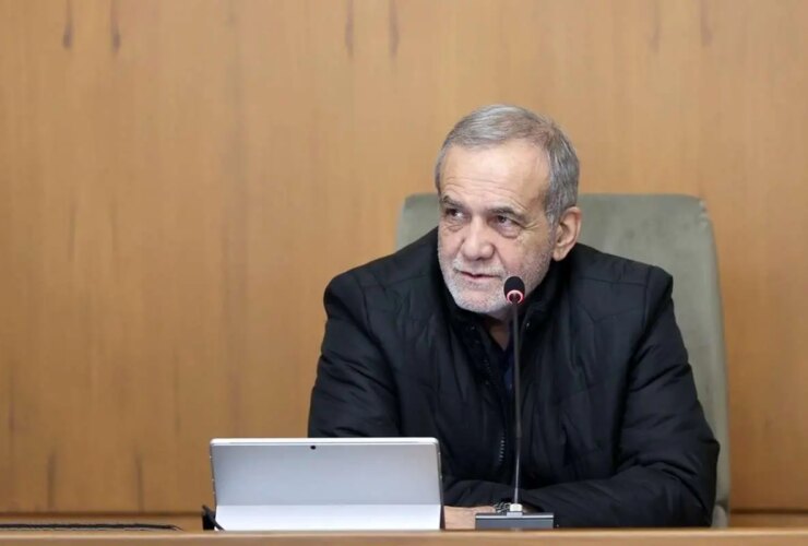 برای دیدن اقدام جالب رئیس جمهور در یک جلسه رسمی