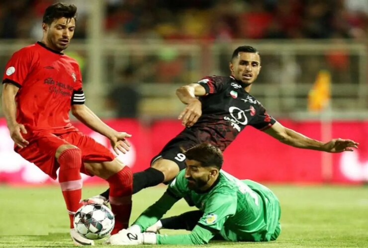 اعتراض شدید علیه جشن ستاره Persepolis در خانه!