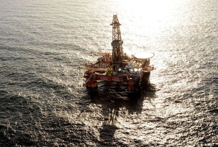 بیست سال بعد ایران همچنان در مخازن نفتی هازار حفر کرد