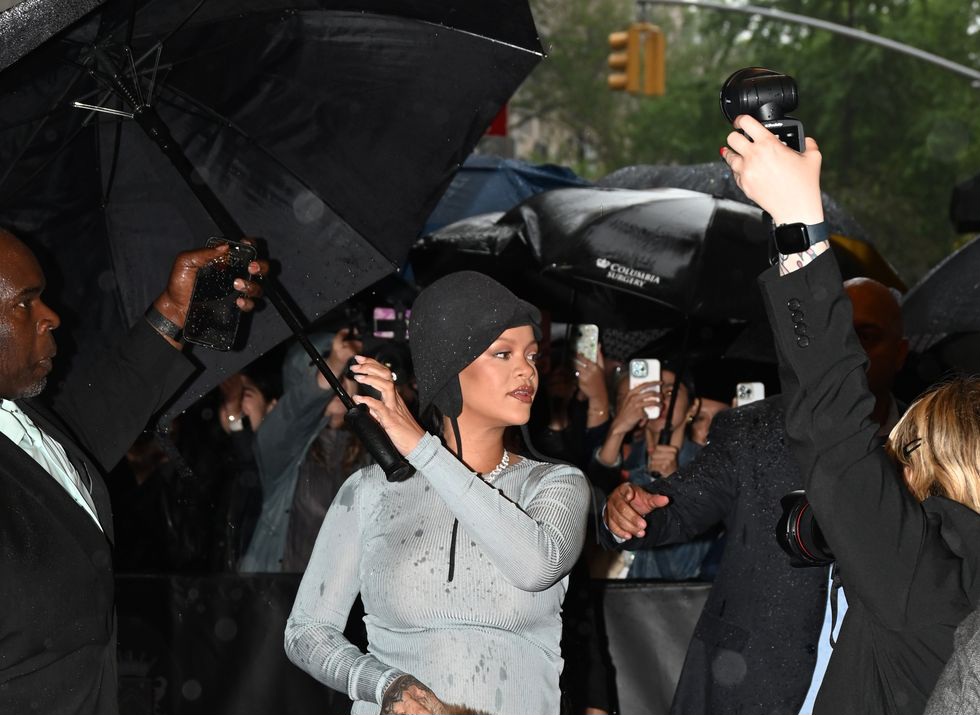 Rihanna-at-the-carlyle-hotel-the-to-2025-met-gala-nws-photo-1746483391.pjpeg
