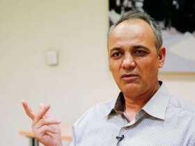 انتقاد شدید زیدآبادی: ناکارآمدی ، ساعتها برای تغییر مذاکرات