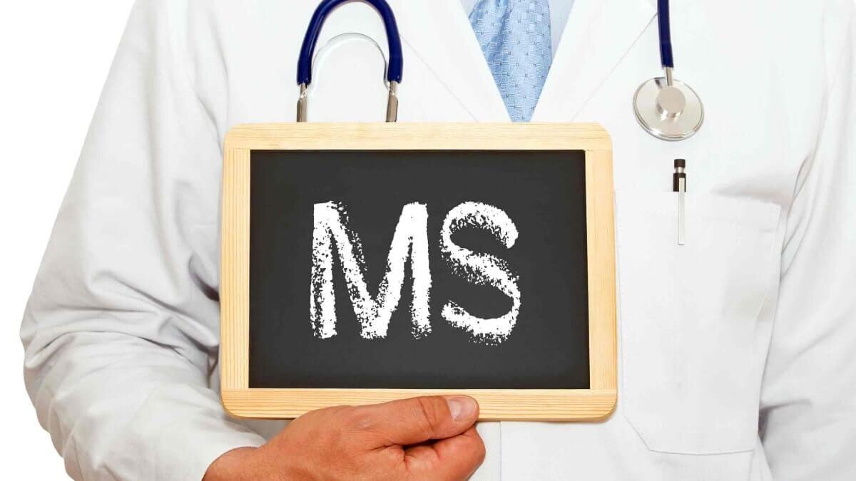 تشخیص زودرس و تداوم درمان در کنترل بیماری MS