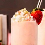 چگونه می توان یک شیر شیر ، یک نوشیدنی خوب بهاری و یک کافی شاپ درست کرد