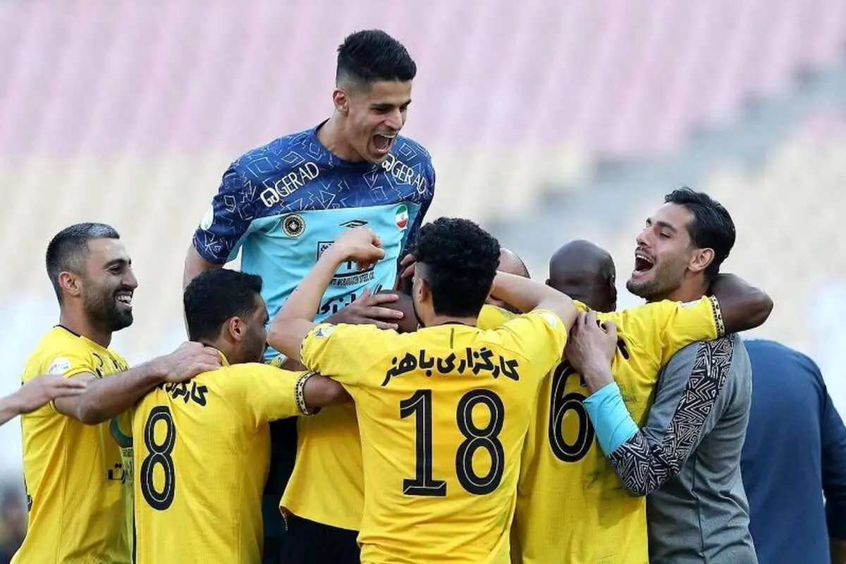 تصویر ؛ یک داستان جالب پس از مذاکره با پرسپولیس به سپاهان نیاز دارد