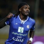 تصویر ؛ برای آشکار کردن پرسپولیس پس از شعار هواداران در استادیوم