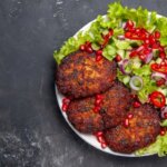 برای دیدن نحوه تهیه غذای کباب خوشمزه