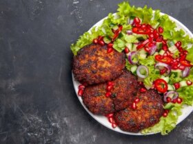 برای دیدن نحوه تهیه غذای کباب خوشمزه