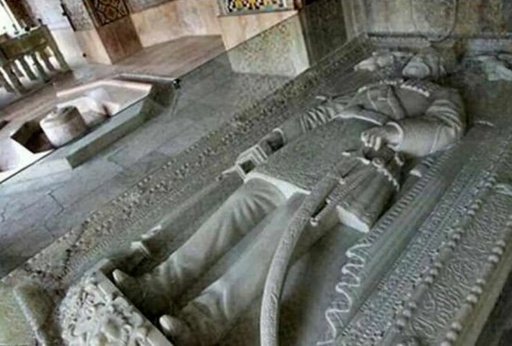گواهی سنگ قبر ناصر الدین شاه