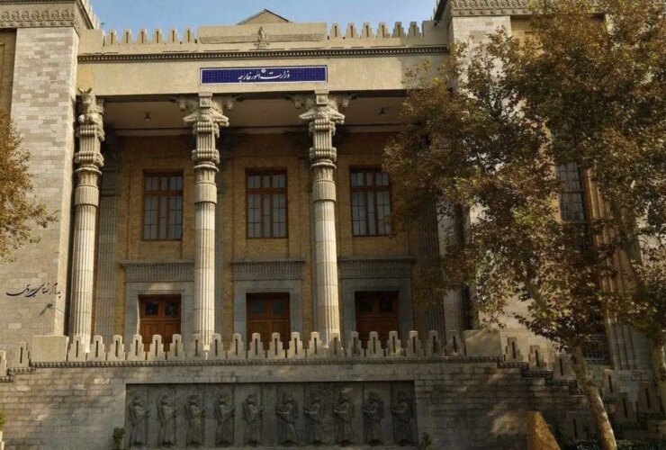 ناو بریتانیایی به وزارت امور خارجه فراخوانده شد