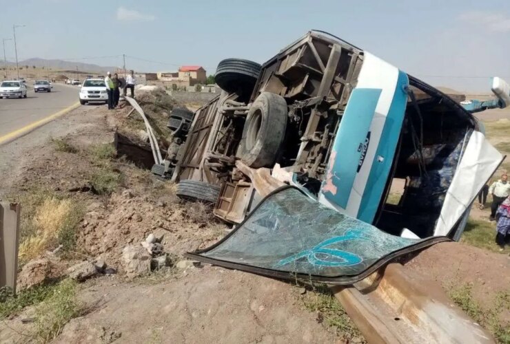 واژگون شدن خونین اتوبوس در خوراسان رازوی ؛