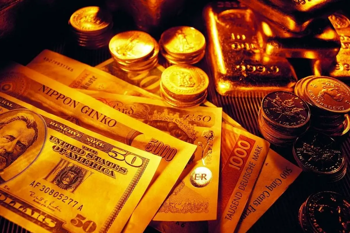 روز طلایی و قیمت دلار