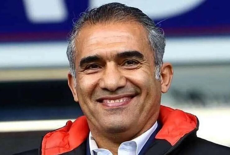 تصویر ؛ 59. کیک تولد احمد رضا عابد زاده