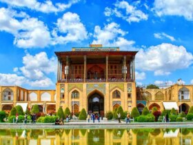 تصویر ؛ ISFAHAN 5 سال پیش ، qapu بزرگ در قاب قاجار!