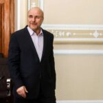 فرش اصلی باقی مانده است