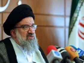 خاتامی: تولید موشک در شهر موشک ایران خط قرمز ما است