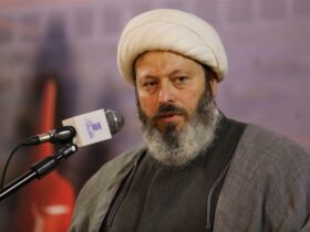 من وقتی پاسخ/ گفتار زائران ایرانی را به سخنان/ نظر شخصی قاسمیان شنیدم تعجب کردم