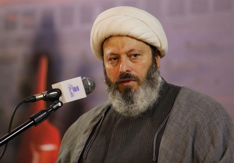 من وقتی پاسخ/ گفتار زائران ایرانی را به سخنان/ نظر شخصی قاسمیان شنیدم تعجب کردم