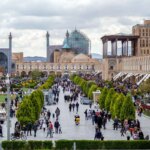 برای دیدن میدان اصفهان جهان جهان در منطقه تاریخی آتش درخت