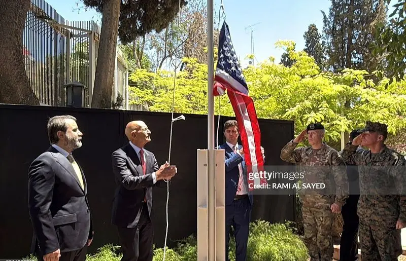 پرچم آمریکا در سوریه
