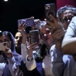 تصاویر توضیح آلبوم موسیقی پیتر و گرگ